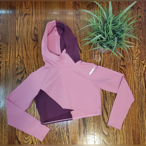 Gymshark Asimetrical Performance Hoodie - Picture 7 of 15